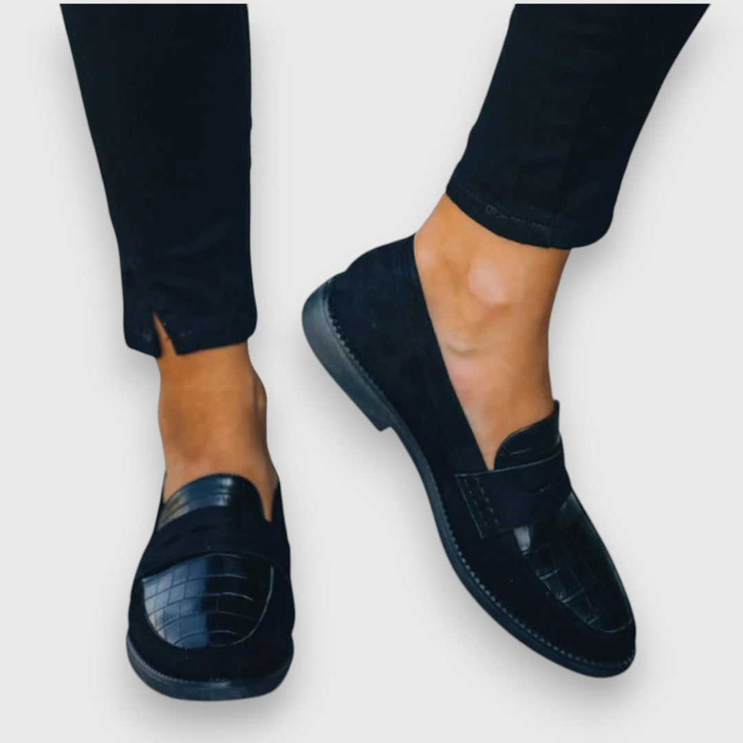 Mariluz | Women's Orthopedic Slip-On Loafers with Padded Insoles and Soft Lining