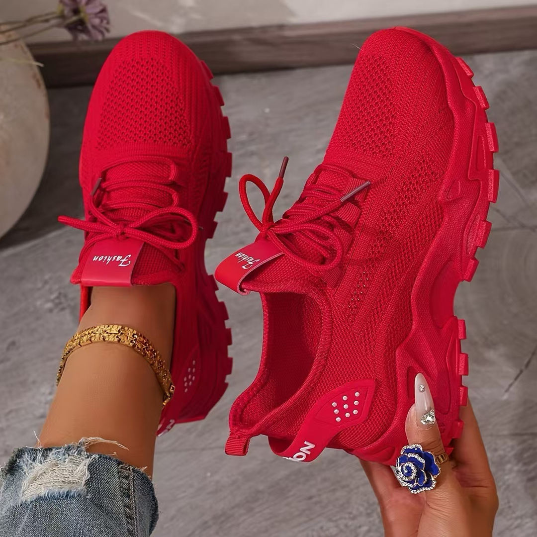 Maica | Women's Orthopedic Trainers With Wide Toe Box and Arch Support