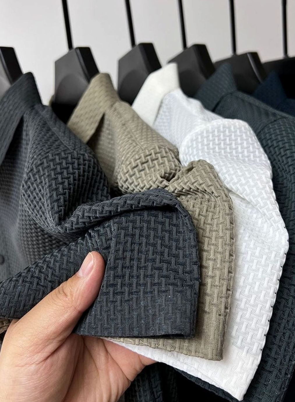 Men's Textured Breathable Button-Up Polo Shirt