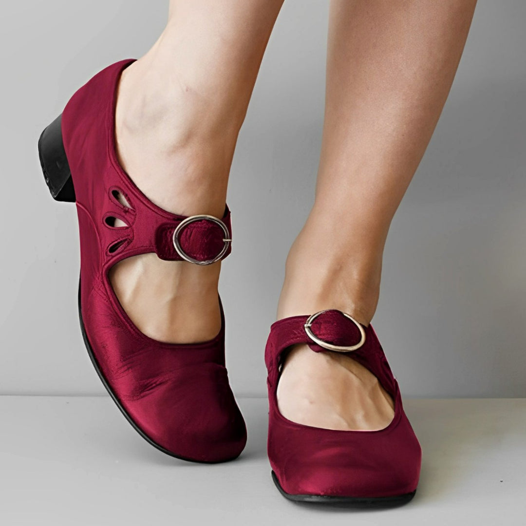 Women's Buckle Strap Flat Mary Jane Shoes - Red