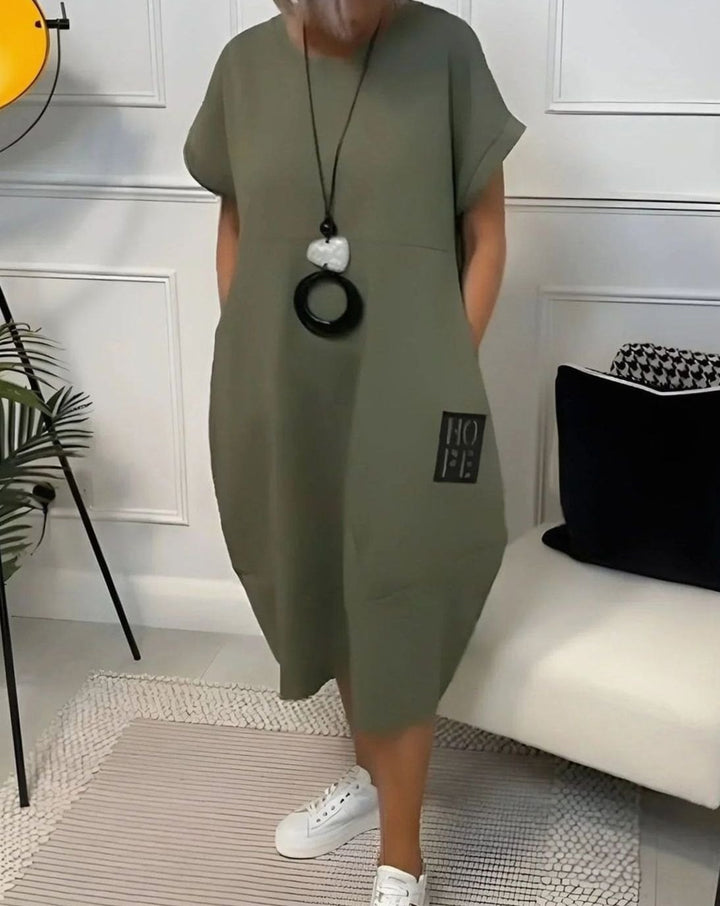 Women's Casual Loose Short-Sleeve Pocketed Midi Dress