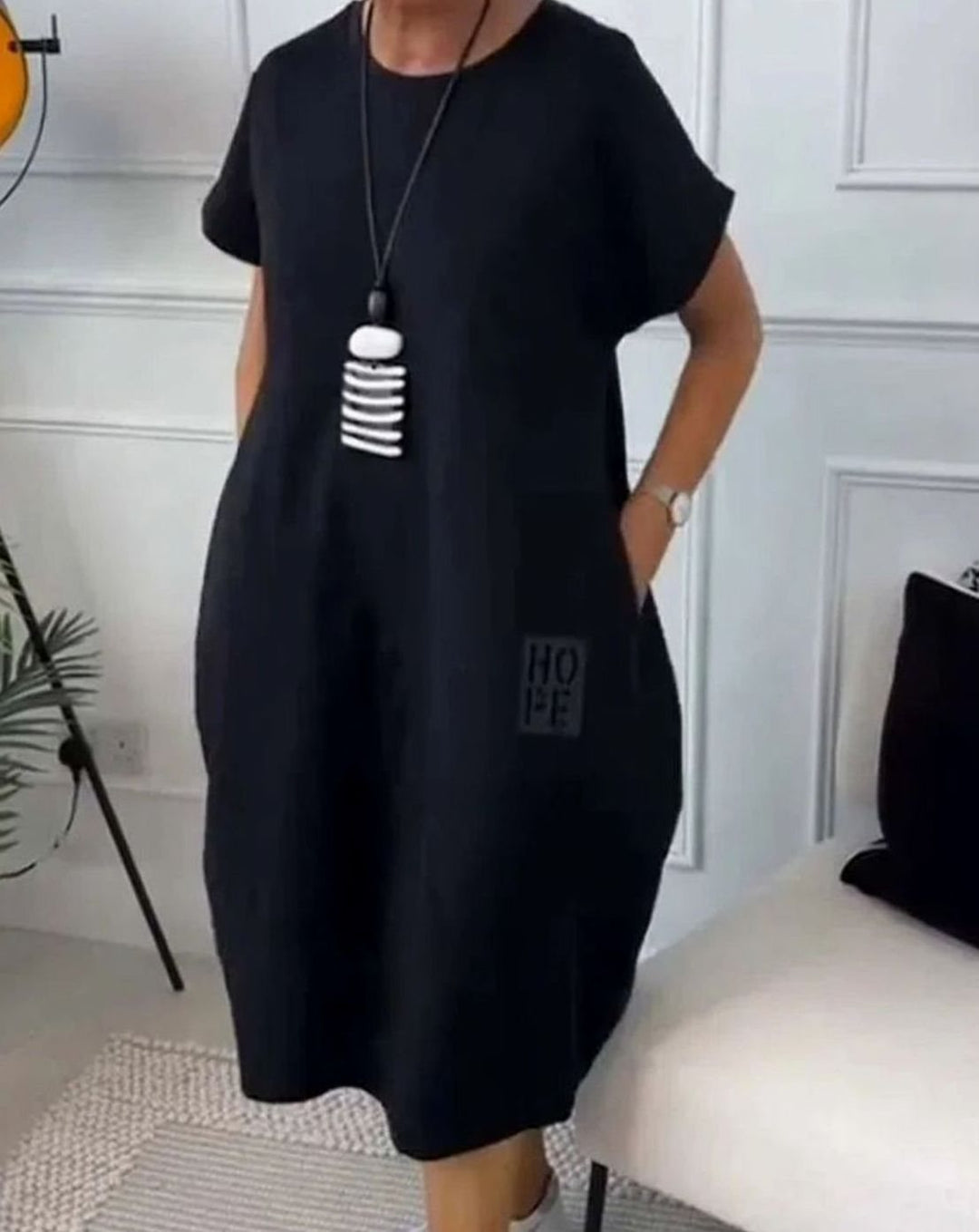 Women's Casual Loose Short-Sleeve Pocketed Midi Dress, Black