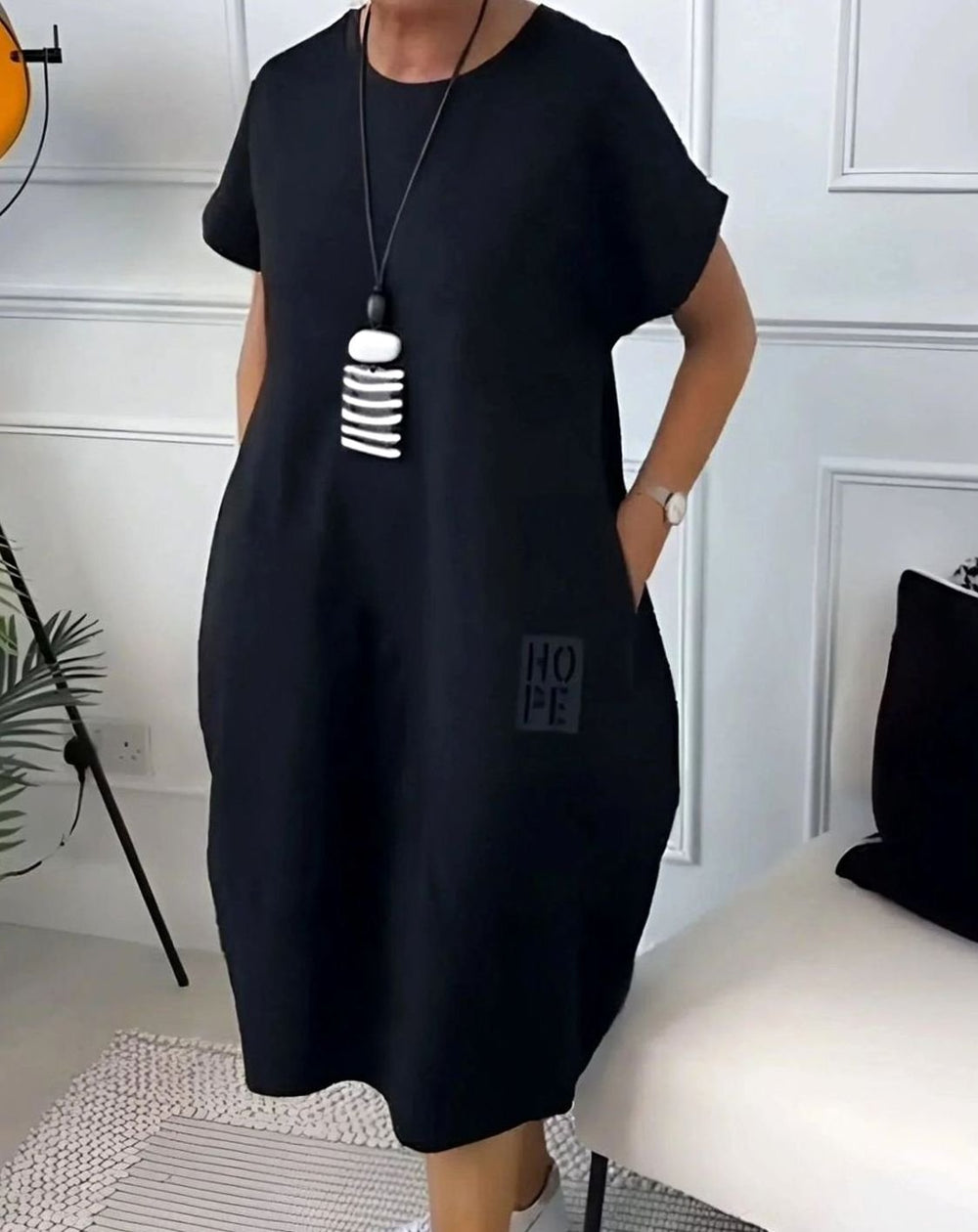 Women's Casual Loose Short-Sleeve Pocketed Midi Dress, Black