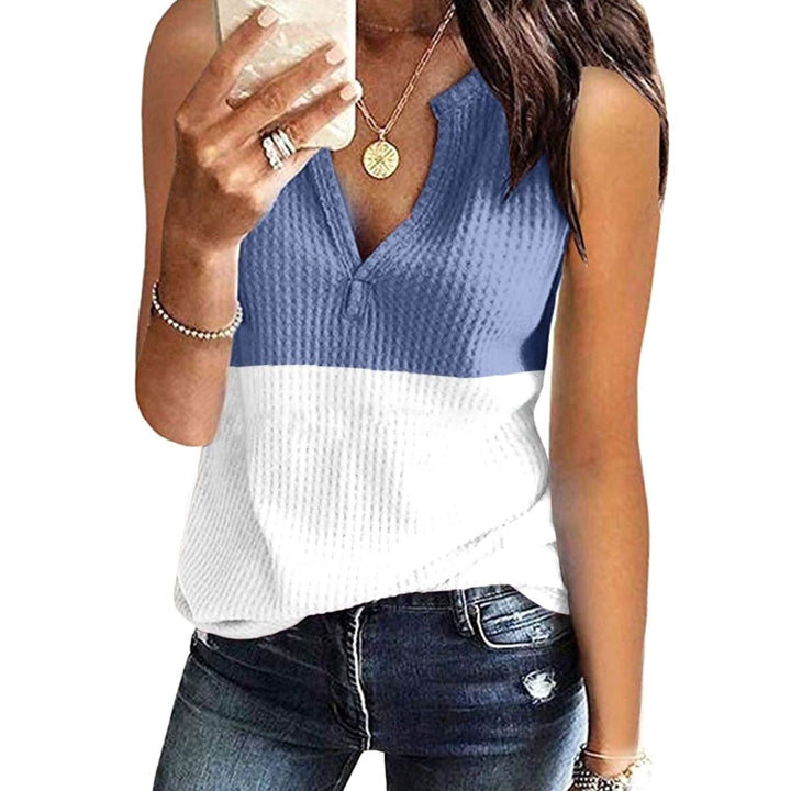 Women's Colour-Block V-Neck Sleeveless Waffle-Knit Top - Sky Blue