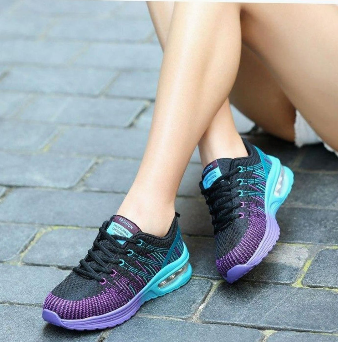 Women's Colourblock Air-Cushion Lace-Up Knit Trainers - Black