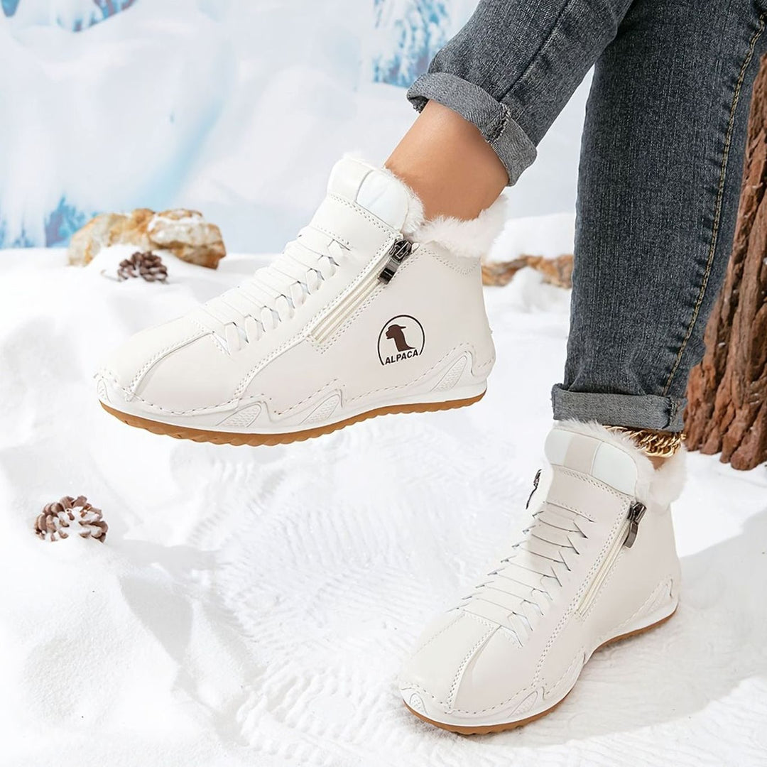Women's Fleece-Lined Lace-Up Winter Ankle Boots Wide Toe Box