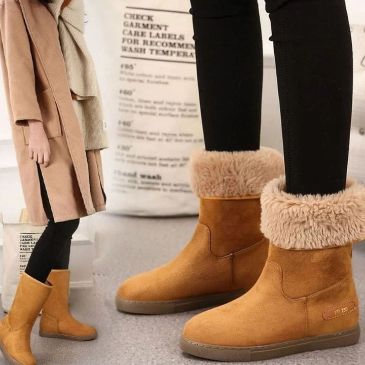 Women's Fleece-Lined Slip-On Mid-Calf Winter Snow Boots