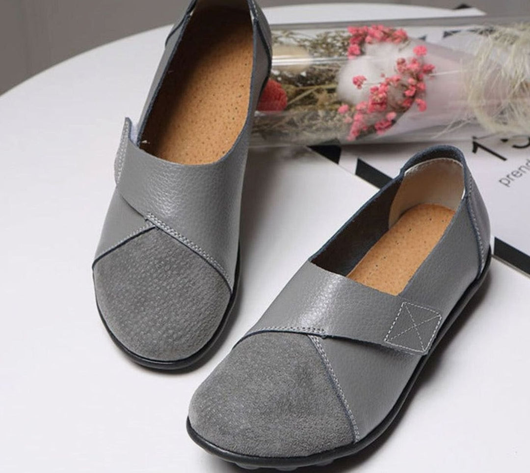 Women's Leather Slip-On Flat Loafers Cushioned Insole