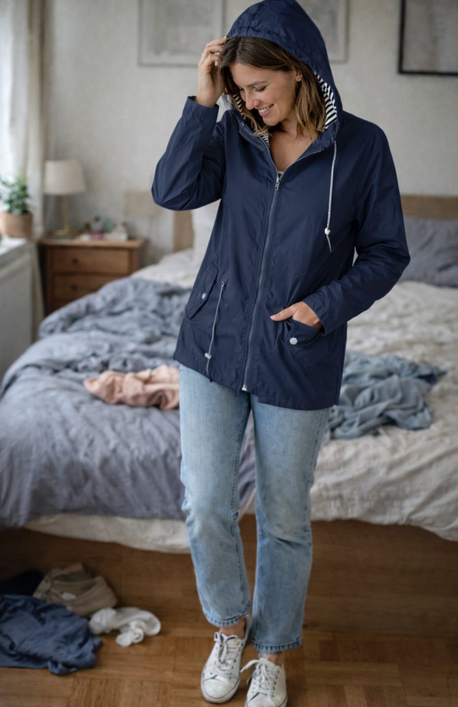 Women's Lightweight Hooded Waterproof Rain Jacket Drawstring Waist