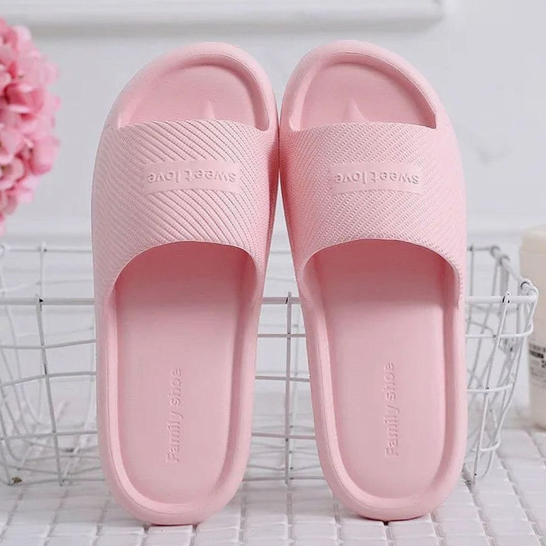 Women's Non-Slip Lightweight EVA Slide Slippers - Pink