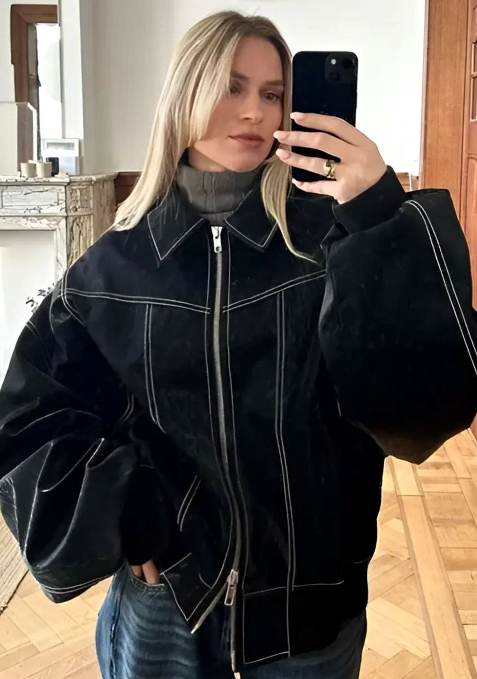 Women's Oversized Faux Leather Biker Jacket - Black