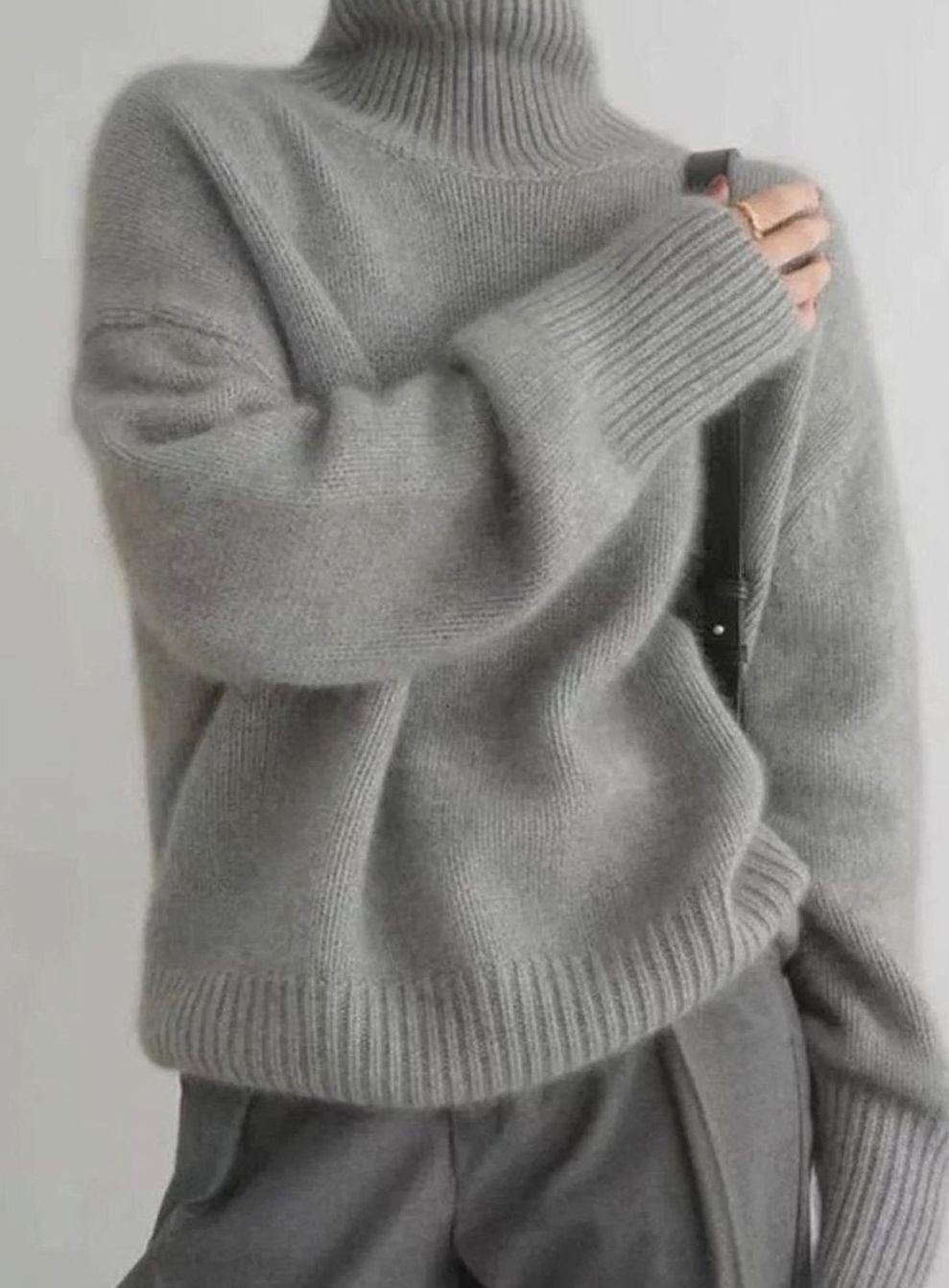 Women's Oversized Roll Neck Soft Knit Jumper