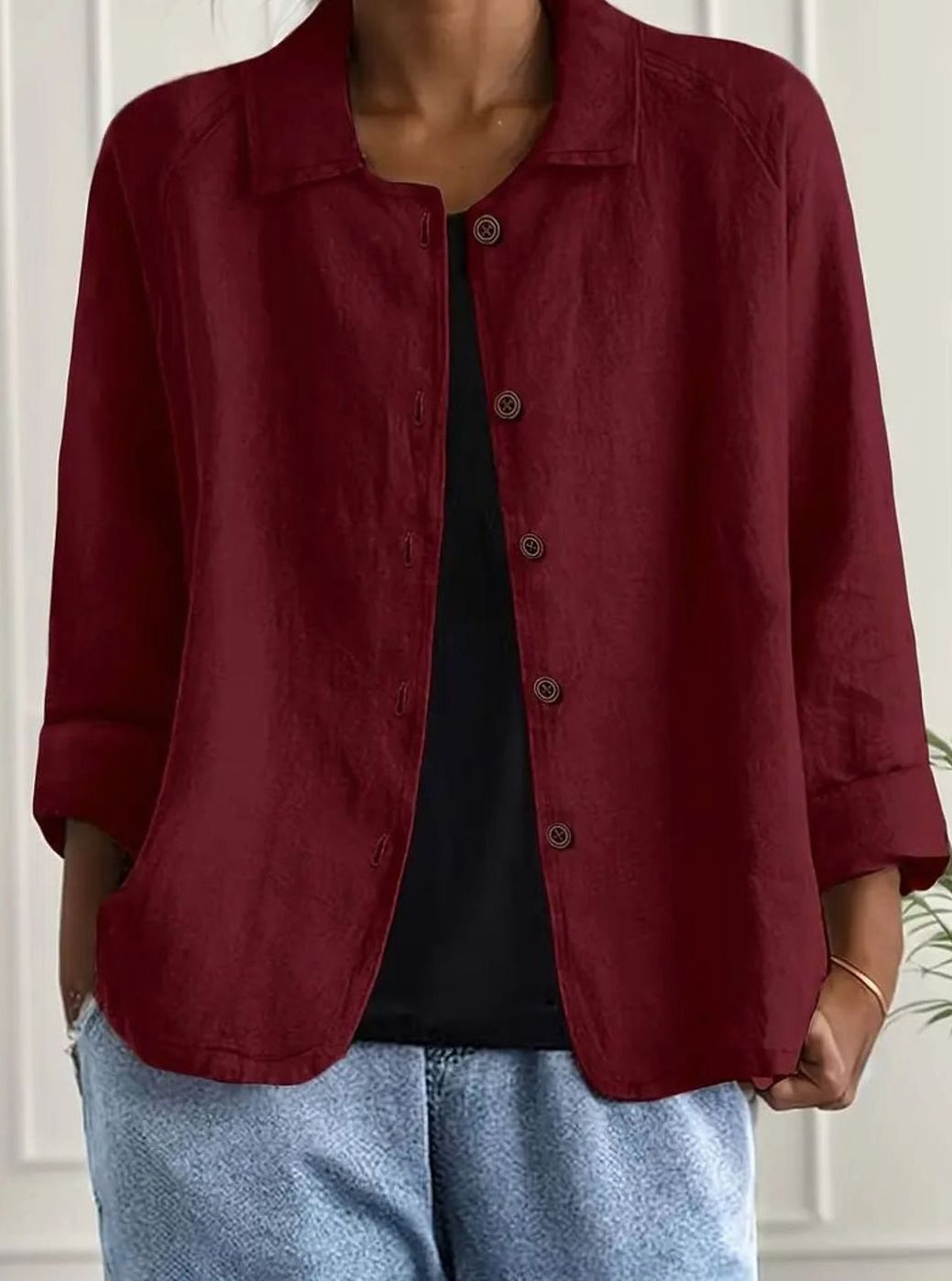 Women's Relaxed Collared Button-Front Three-Quarter Sleeve Shirt - Red
