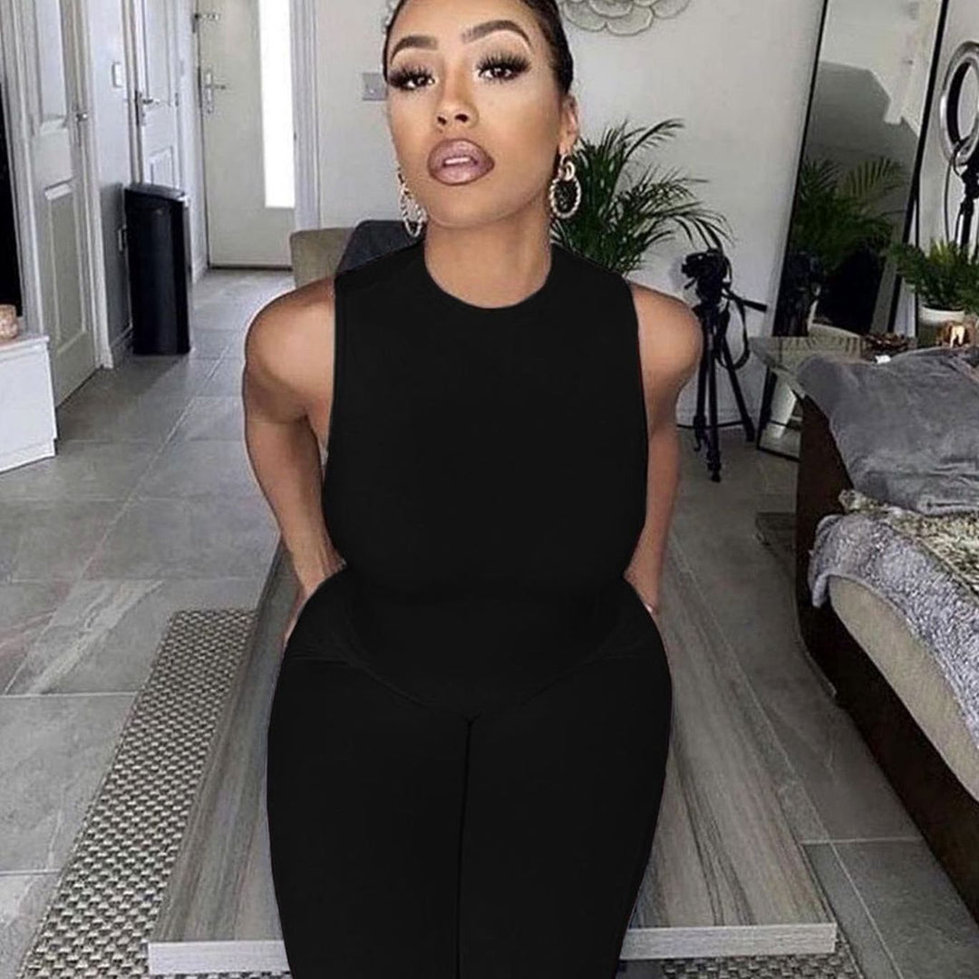 Women's Sleeveless Mock-Neck Bodycon Full-Length Jumpsuit - Black