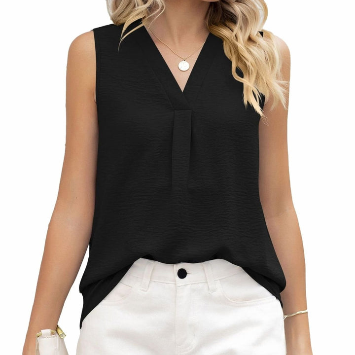 Women's Sleeveless V-Neck Pleated Loose-Fit Blouse Top - Black