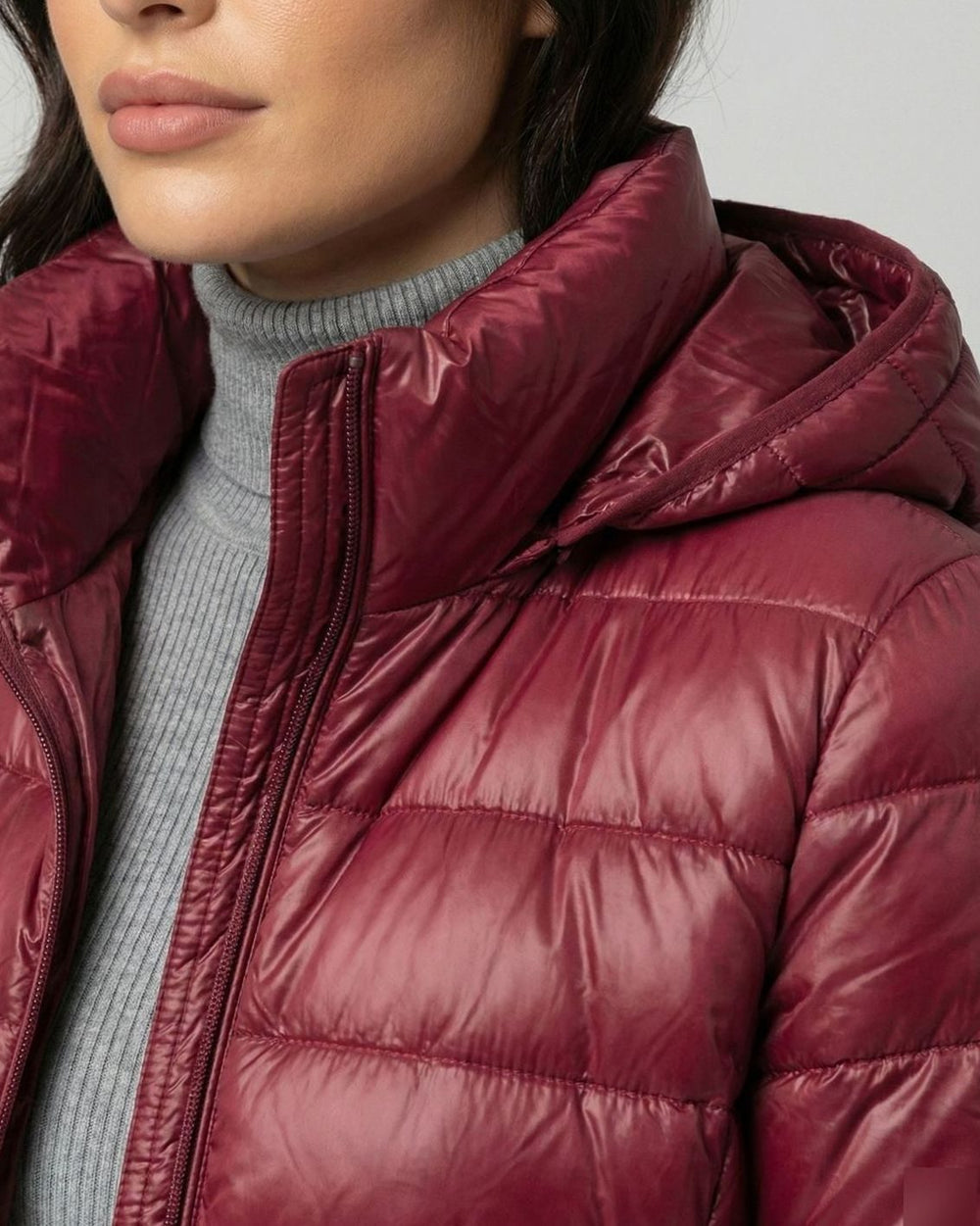 Women's Slim-Fit Hooded Lightweight Down Puffer Coat