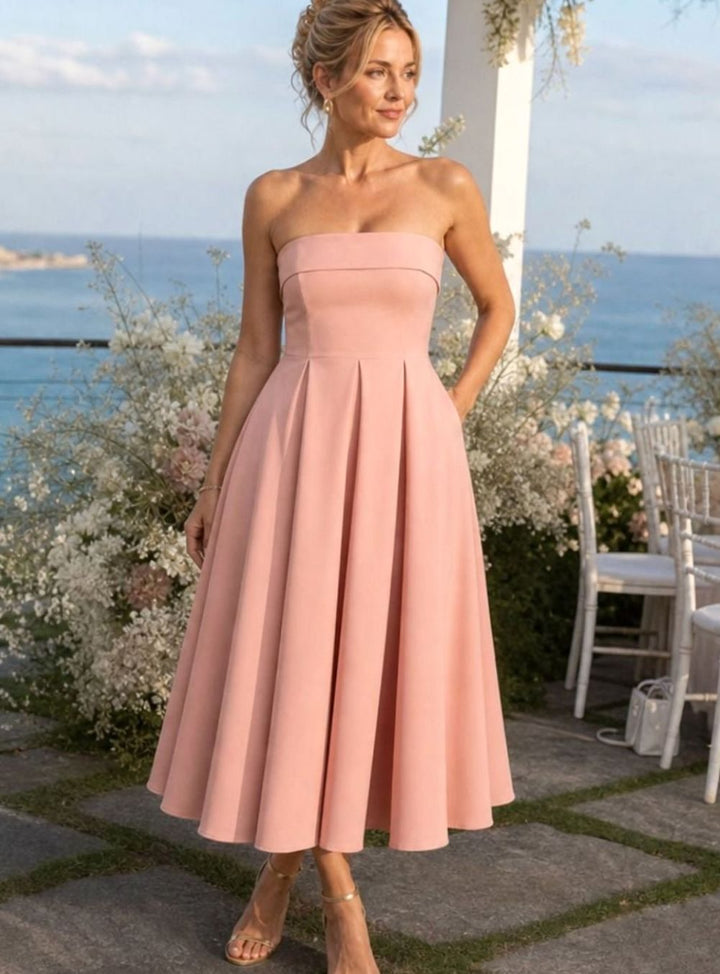Women's Strapless Pleated Full-Skirt Christmas Party Midi Dress