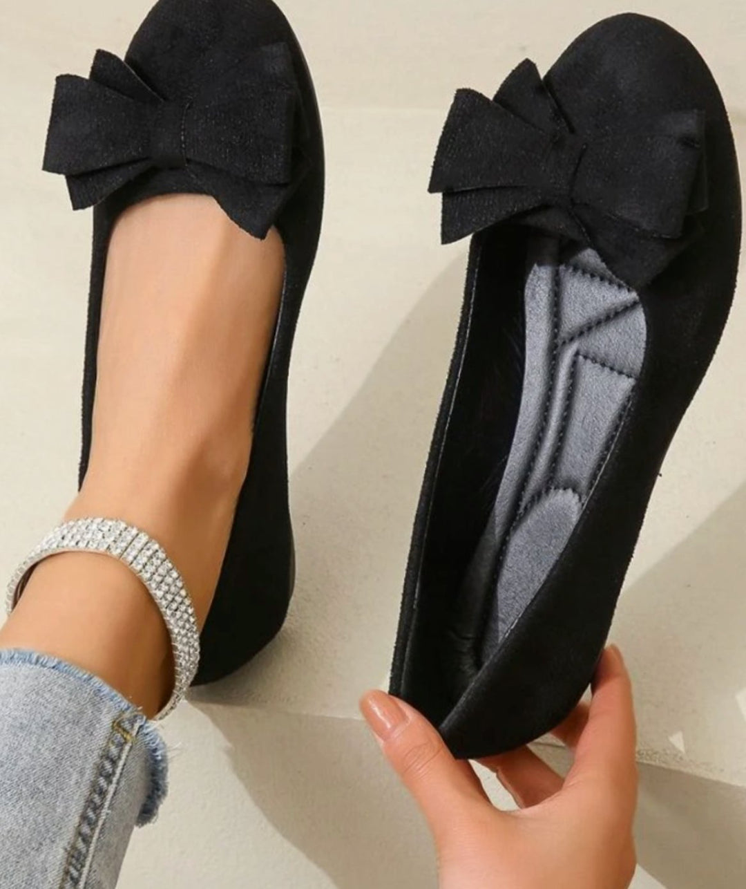 Women's Suede Bow-Detail Slip-On Ballet Flats - Black