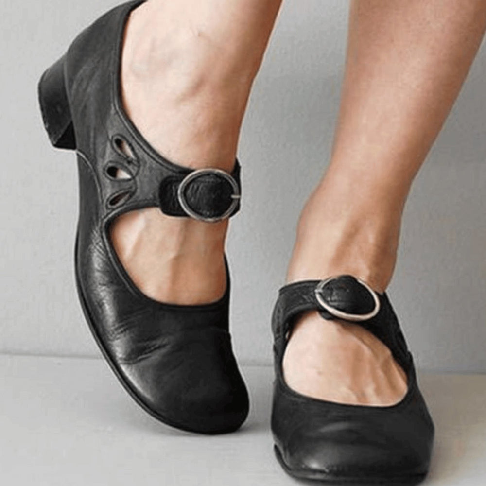 Women's Vintage Buckle-Strap Low-Heel Mary Jane Shoes - Black