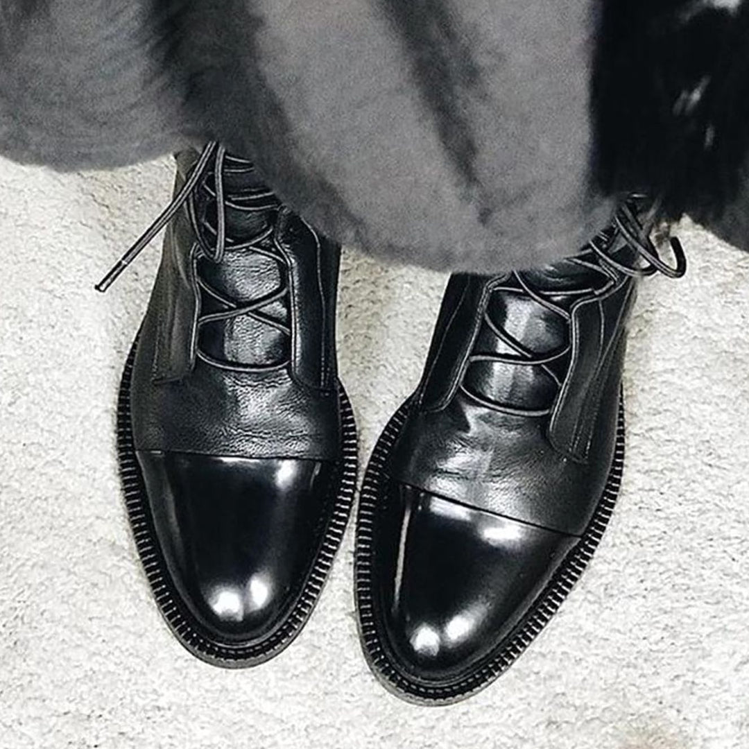 Women's Vintage Lace-Up Cap-Toe Faux Leather Ankle Boots