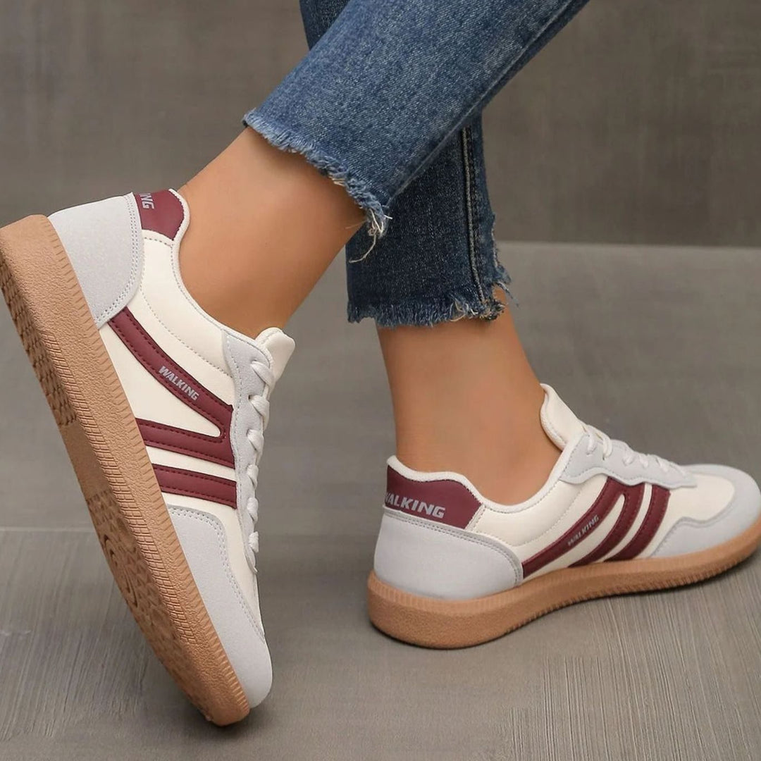 Women's Wide Toe Box Orthopedic Lace-Up Trainers