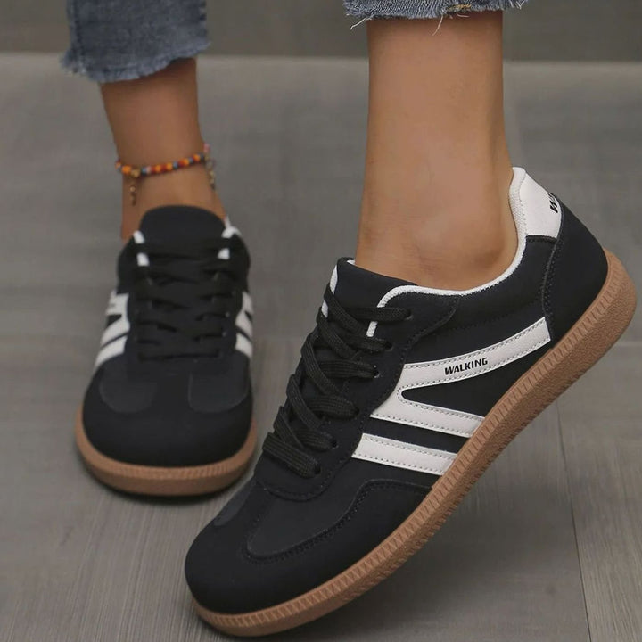 Women's Wide Toe Box Orthopedic Lace-Up Trainers